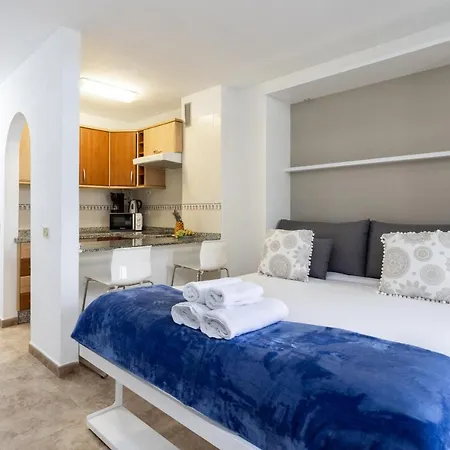 Home2book Ocean View Cristianos